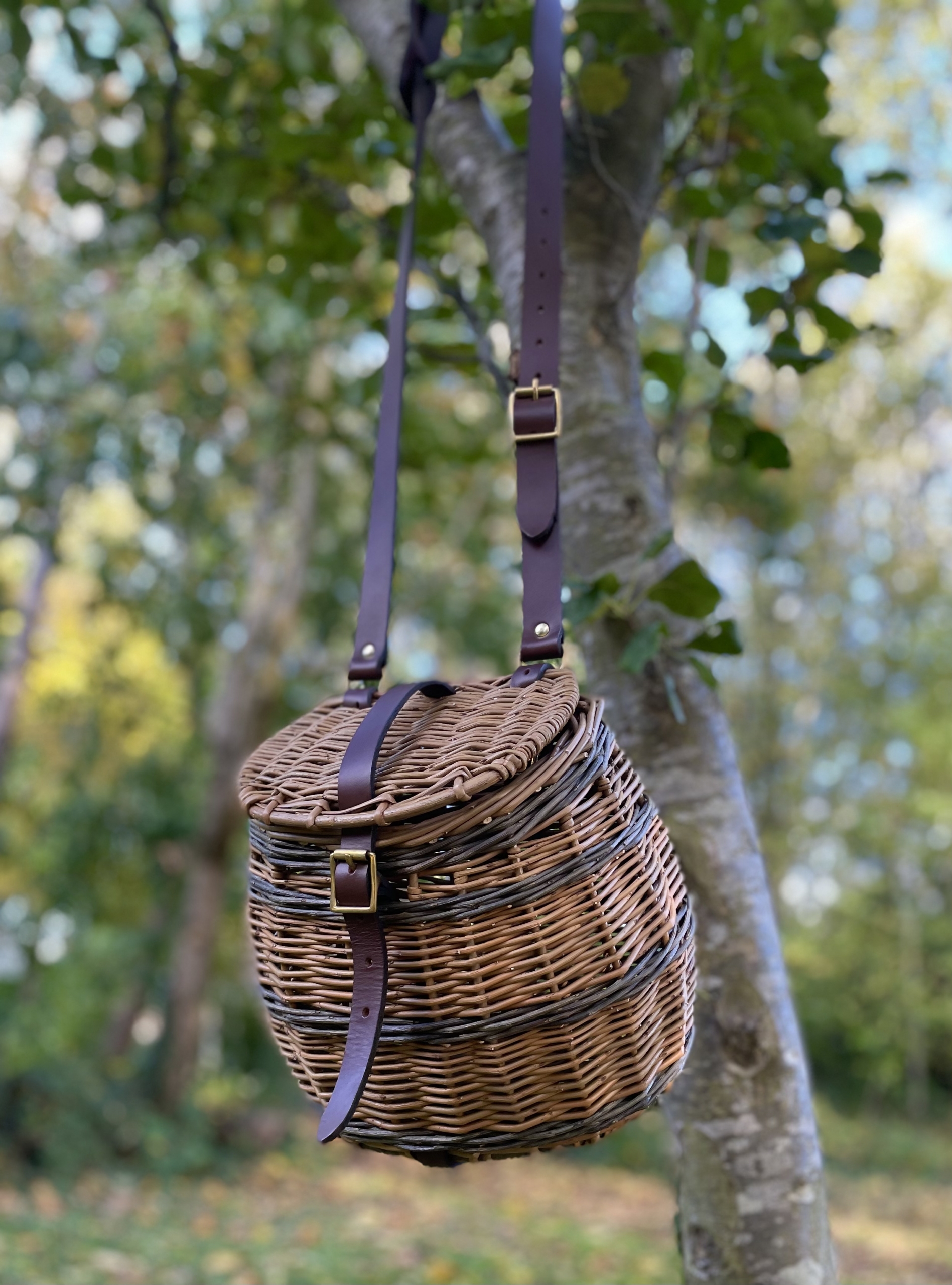 Willow Foraging Basket with Shoulder Strap - Image 6